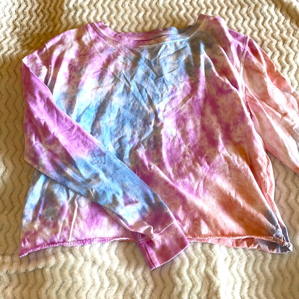 Long sleeve crop top